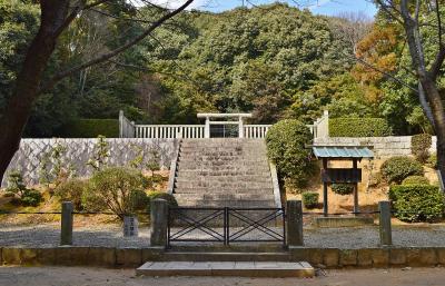 吉備津神社 大吉備津彦命墓
