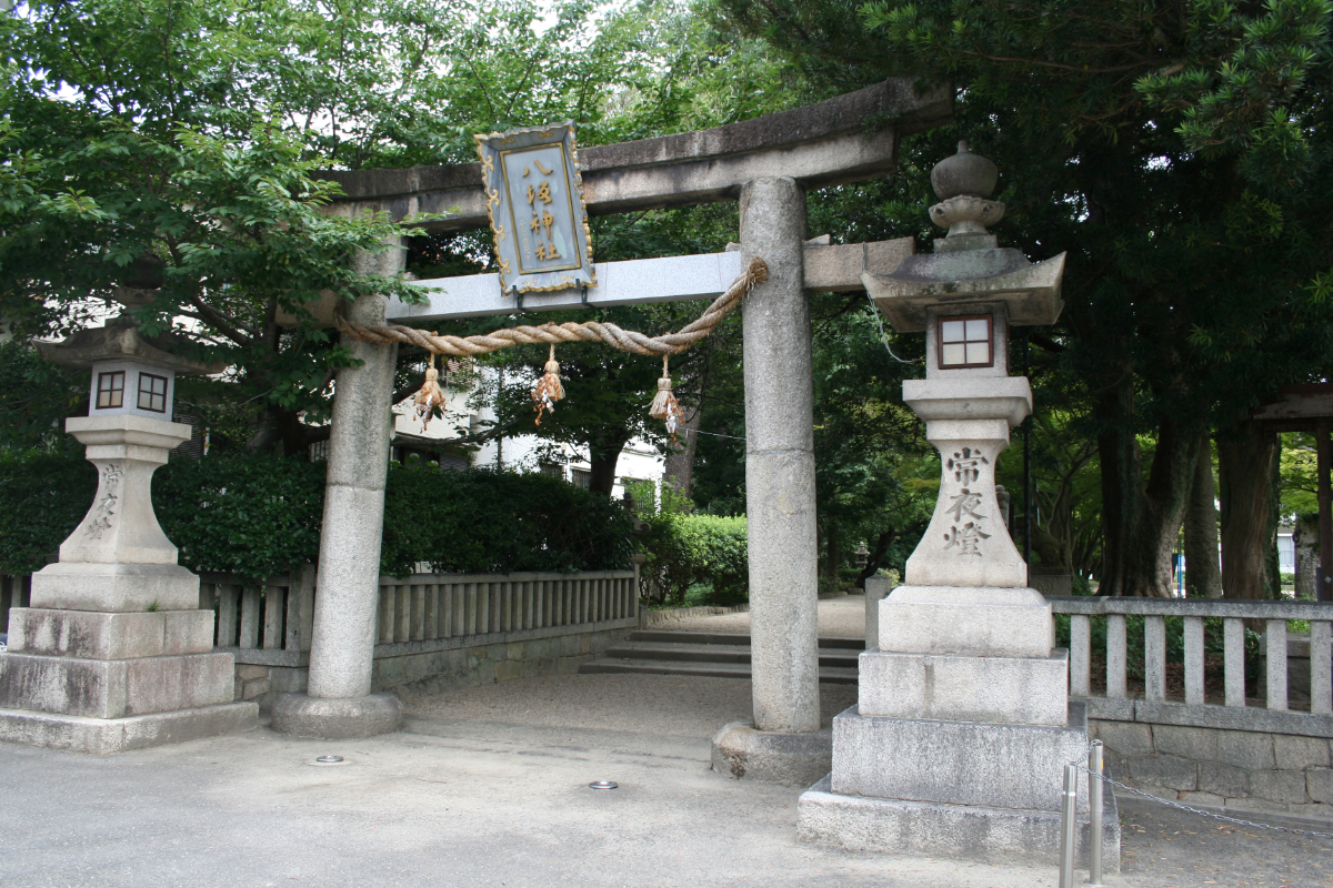 鳥居