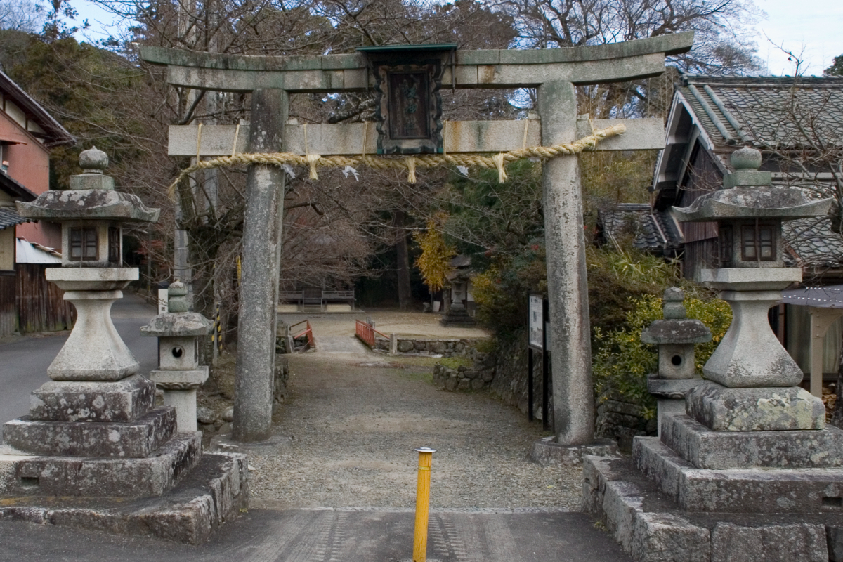 鳥居