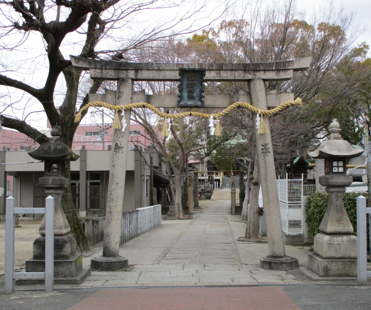 鳥居