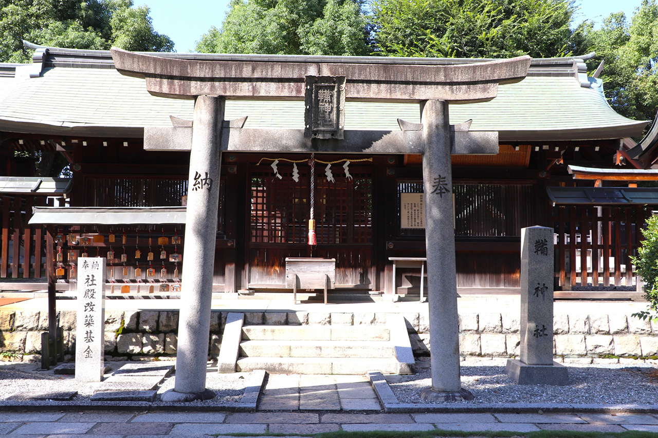 生國魂神社 鞴神社 鳥居と社殿