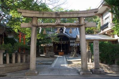 湯里住吉神社 鳥居と拝殿