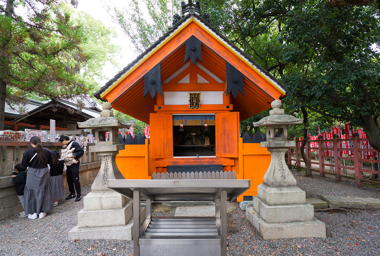 若宮八幡宮 社殿