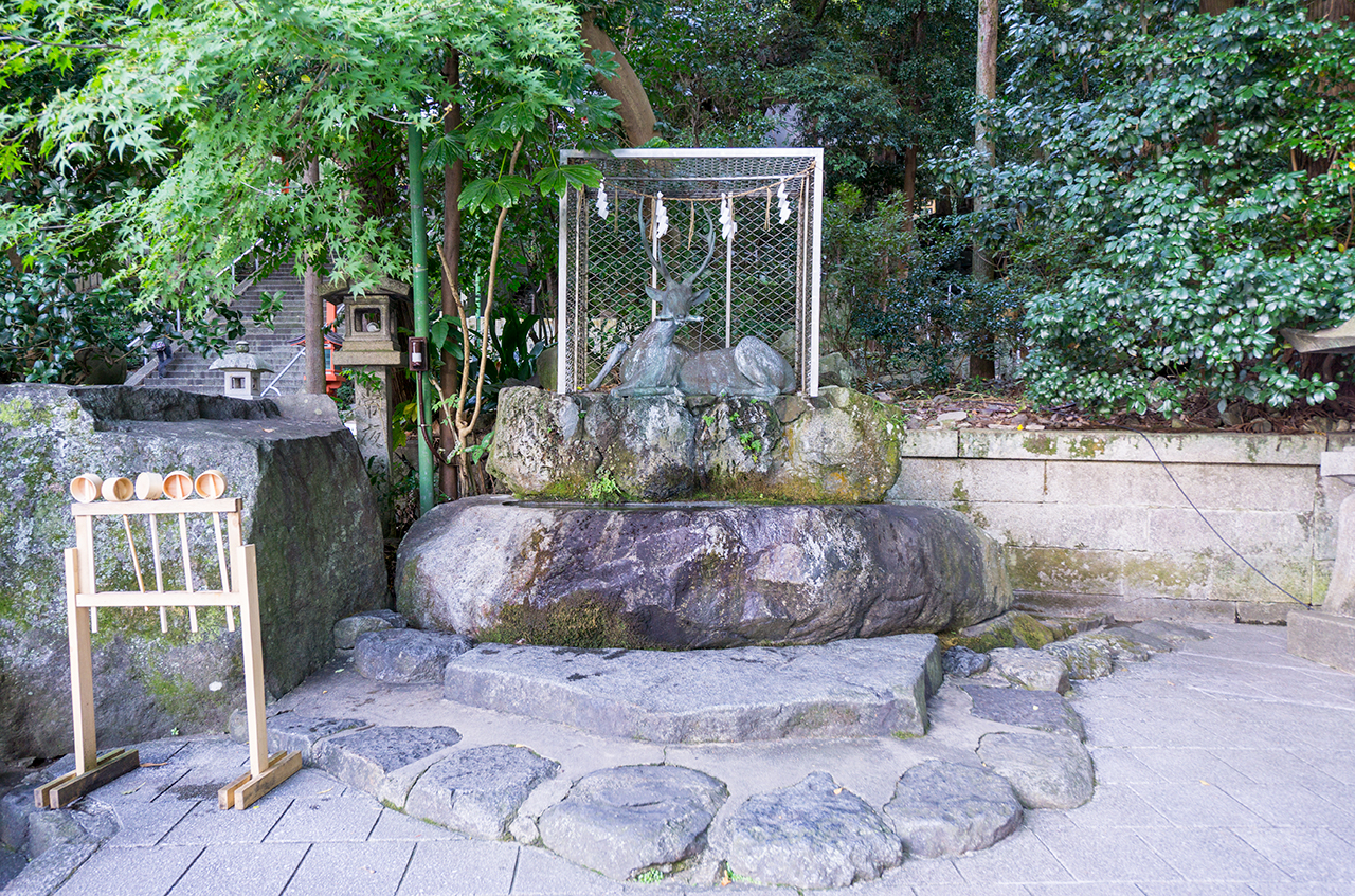 枚岡神社 手水舎