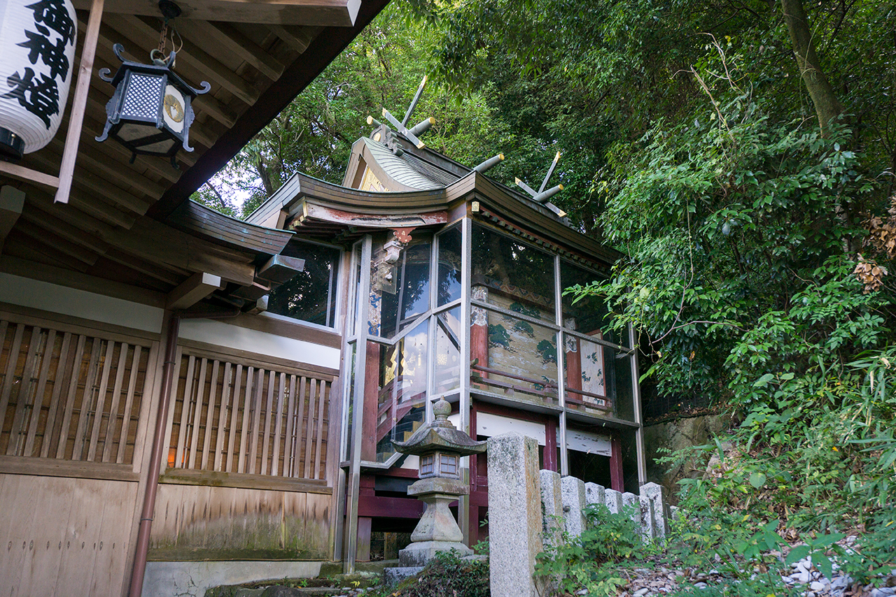 石切劔箭神社の上之社 本殿