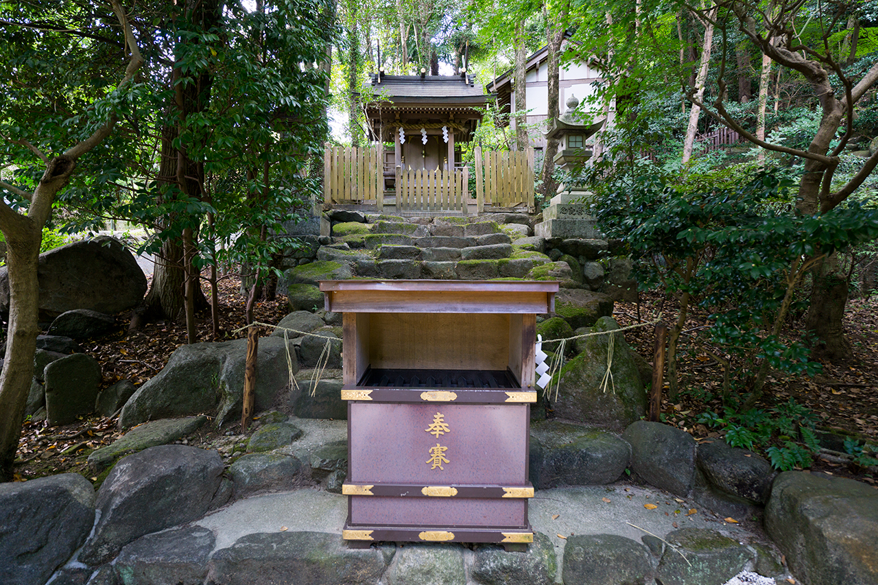 婦道神社 社殿