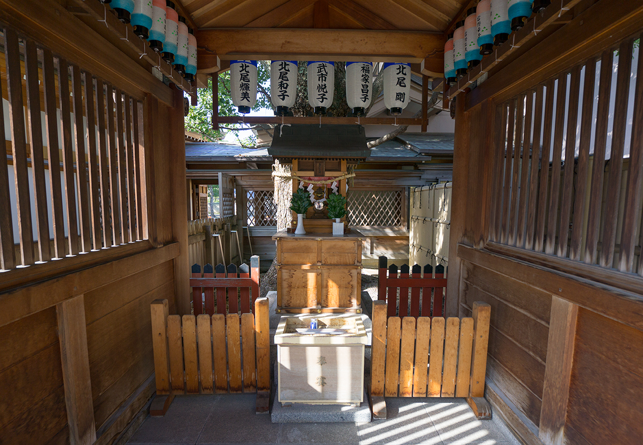 楠木姫大神 社殿
