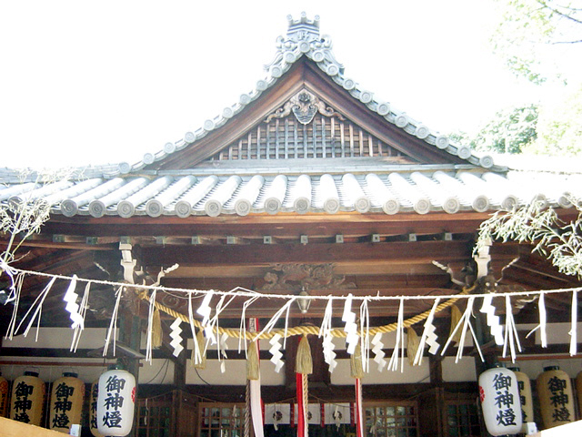 拝殿