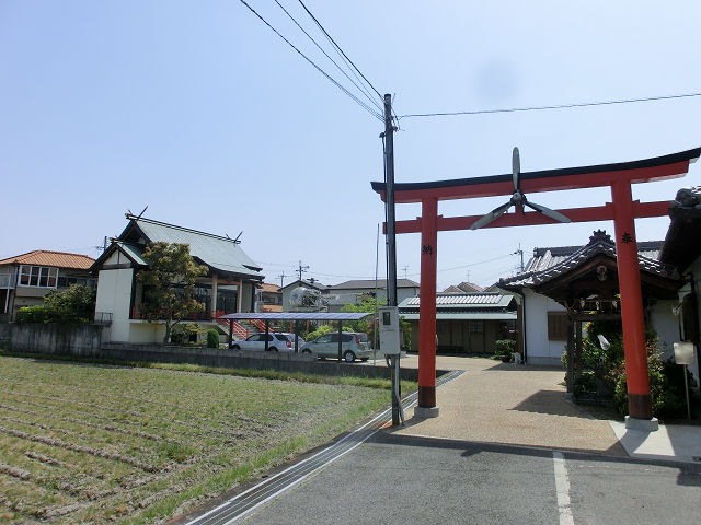拝殿