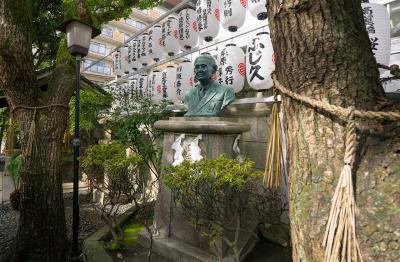 サムハラ神社 サムハラ神社 田中富三郎像