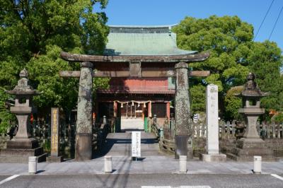 與賀神社 拝殿と楼門