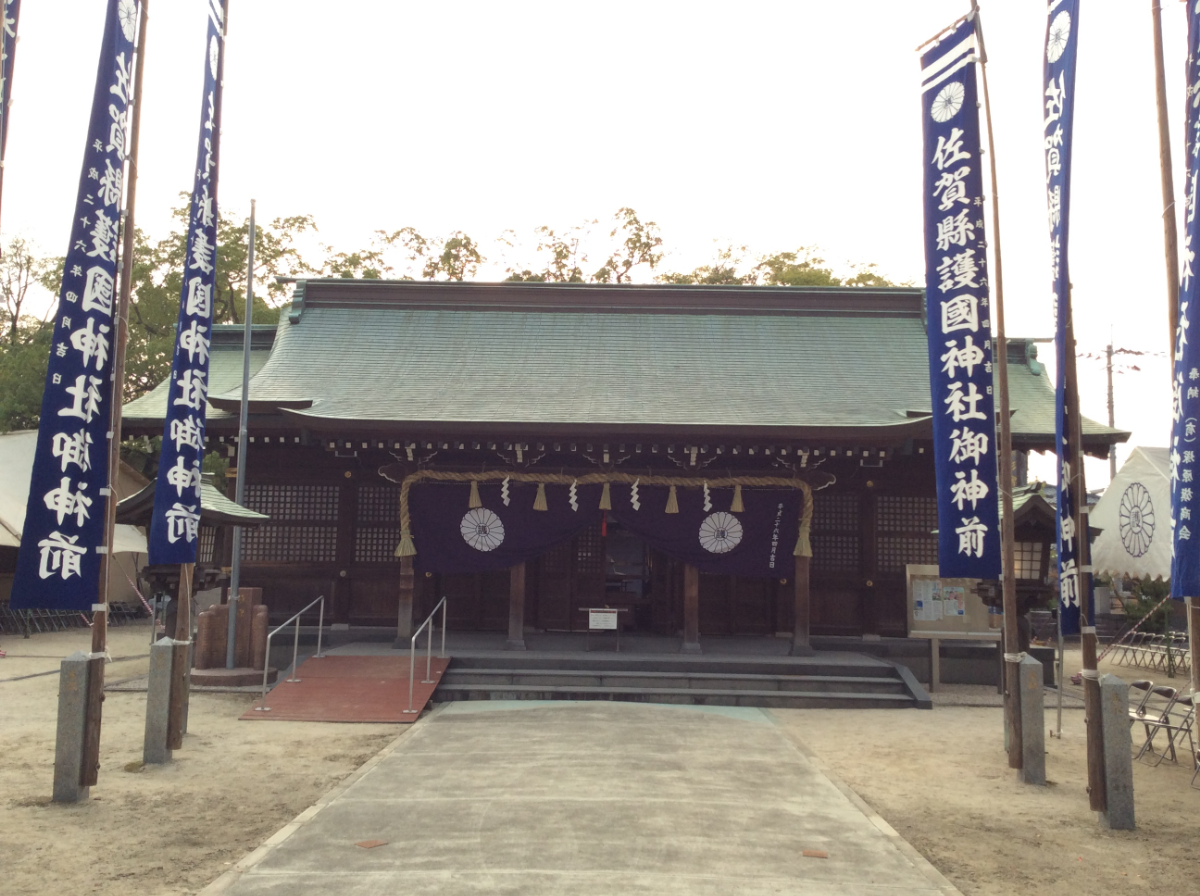 拝殿
