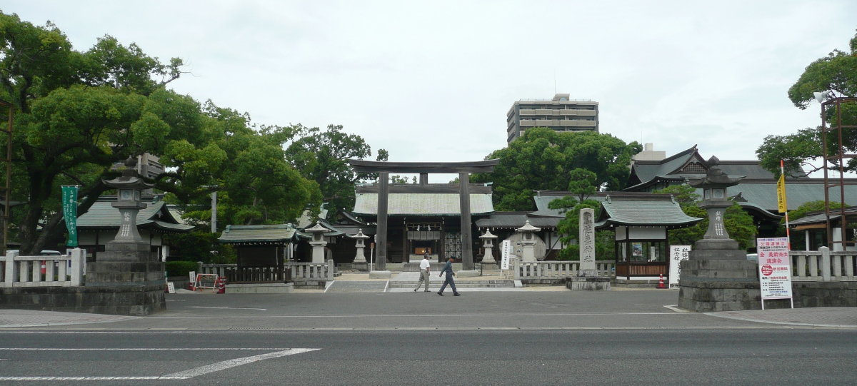 神社入口全体
