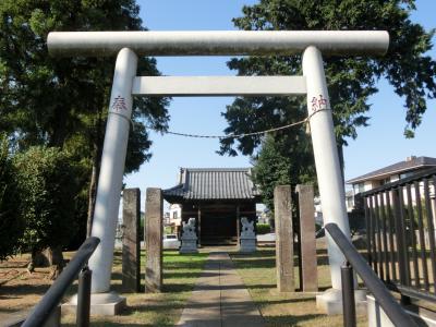 神明神社   鳥居と拝殿