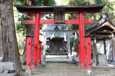 稲聚神社 鳥居と拝殿