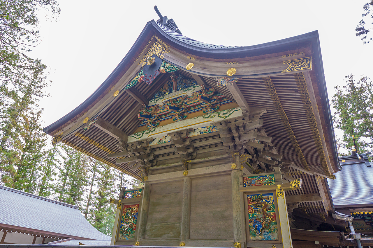 宝登山神社 本殿裏側