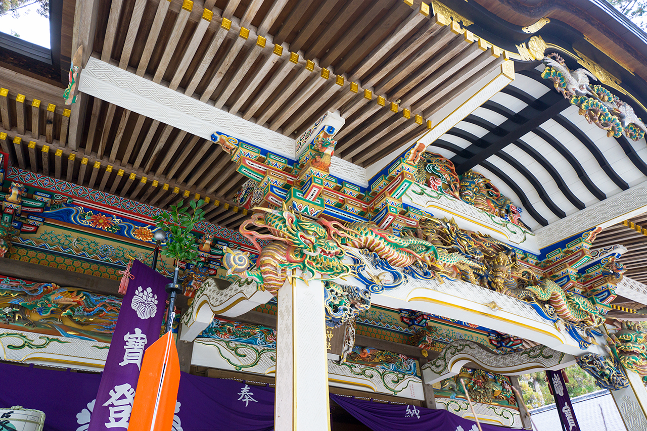 宝登山神社 拝殿の龍の彫刻
