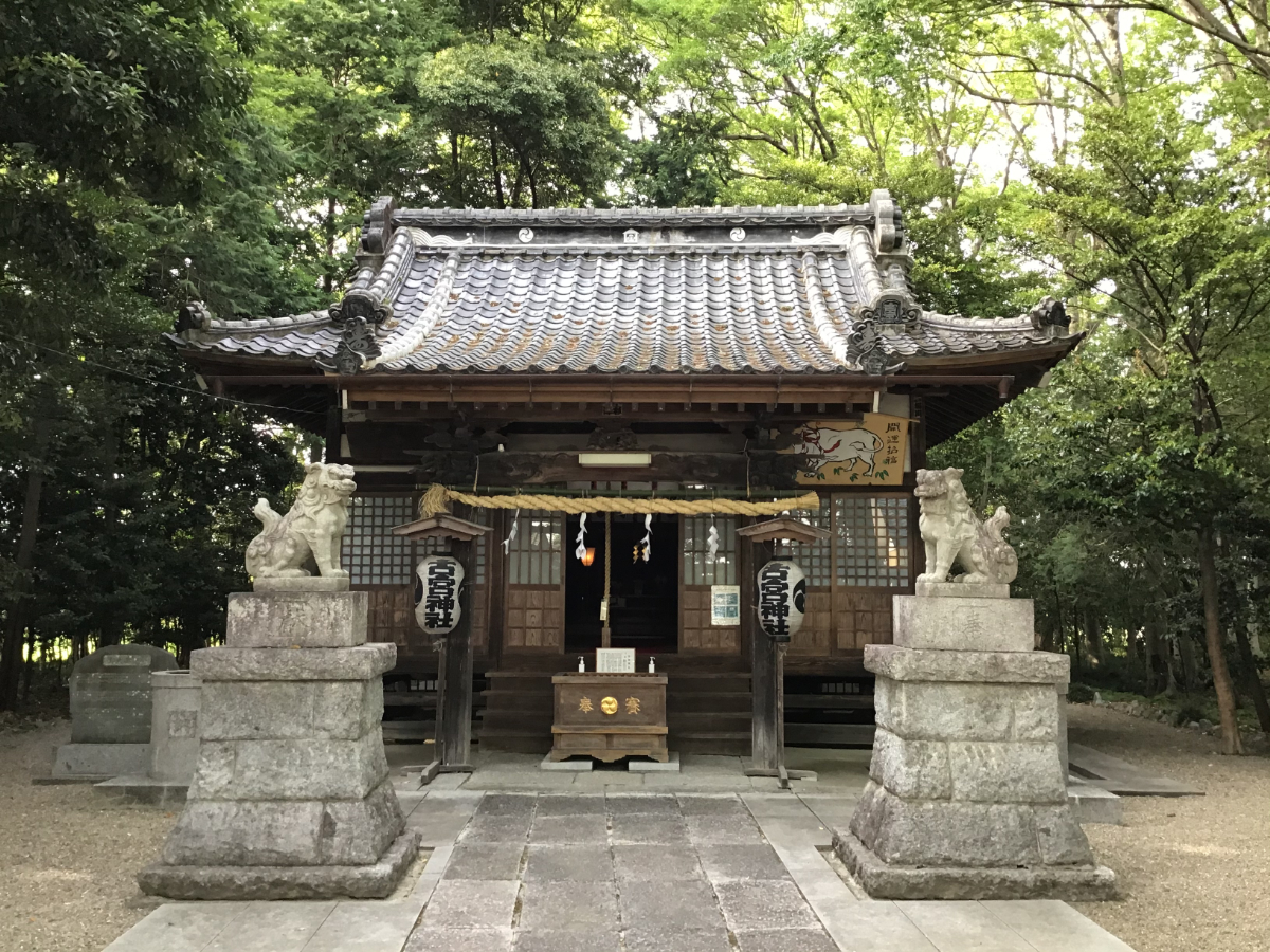 拝殿