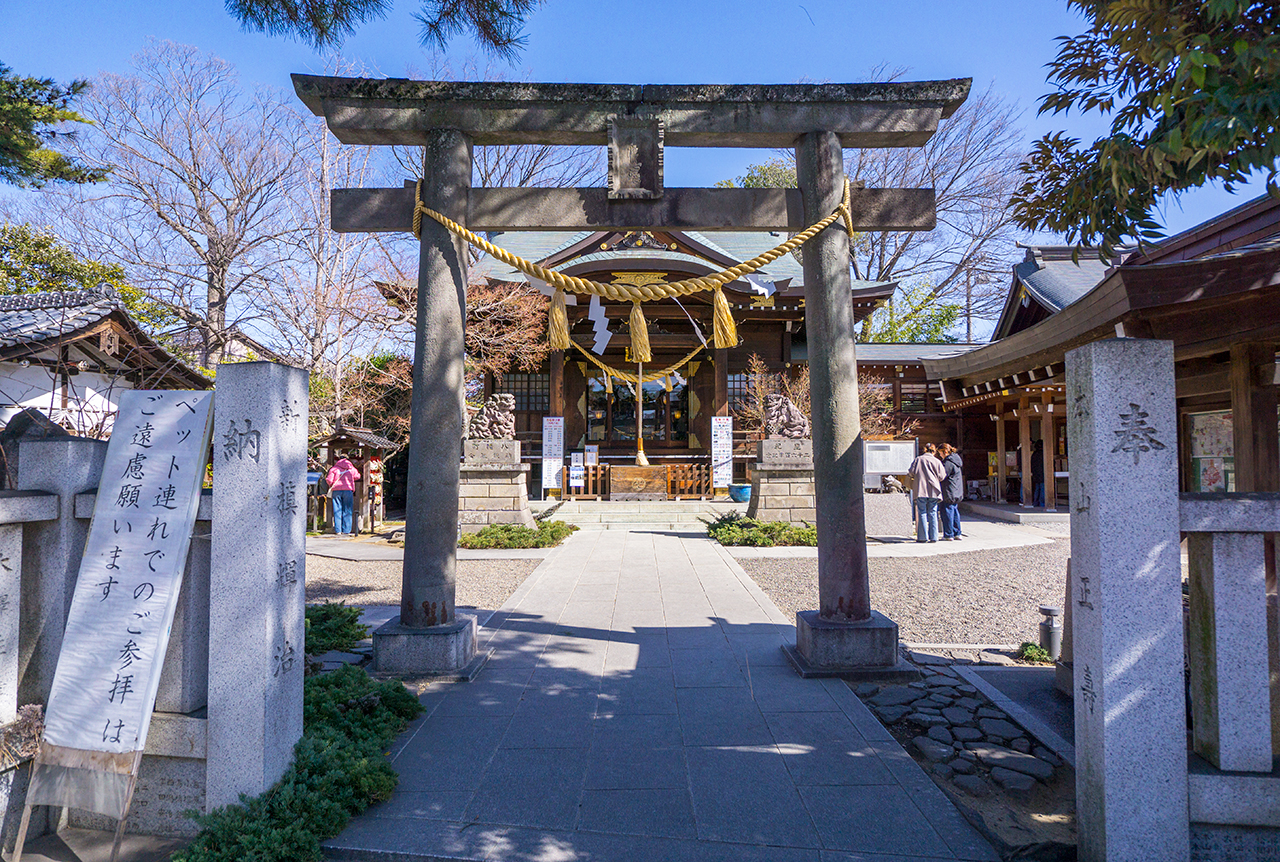 行田八幡社の鳥居