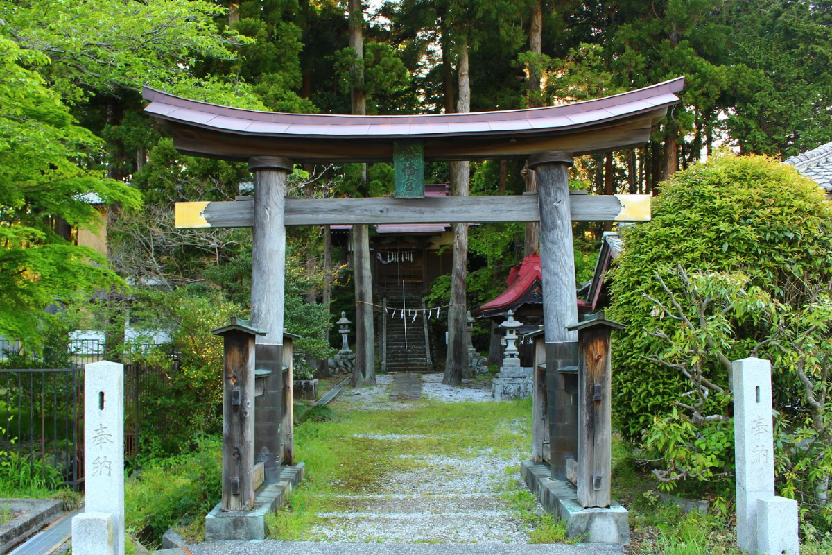 拝殿