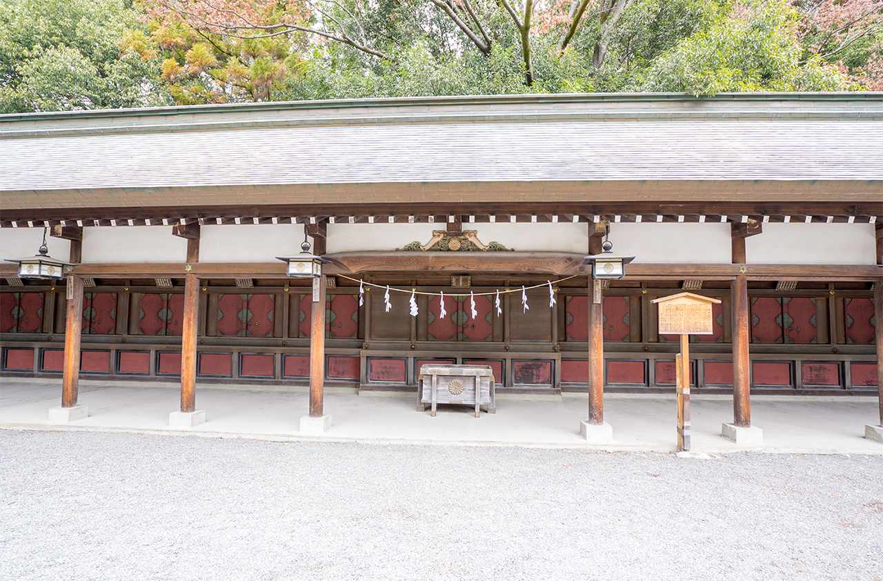 秩父神社 天神地祇社 社殿正面
