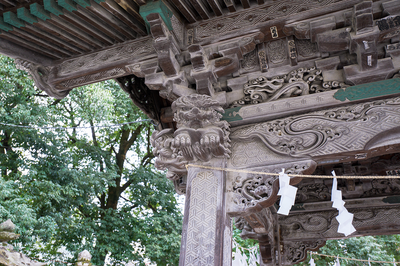 秩父神社 手水舎の彫刻