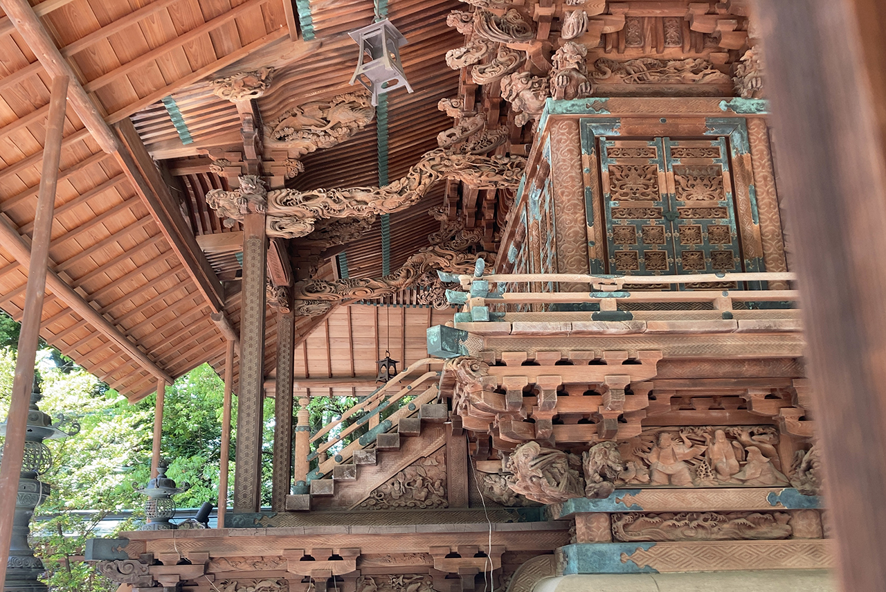 本殿の彫刻