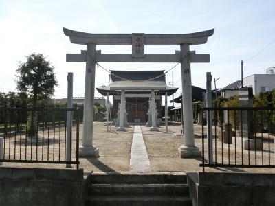南百水神社 鳥居と拝殿