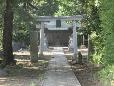 久伊豆神社 鳥居と拝殿