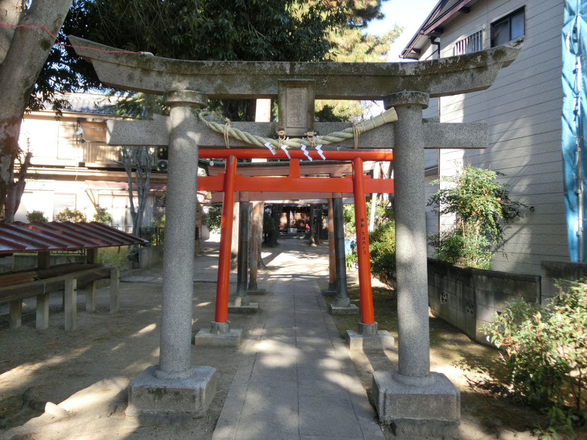 鳥居