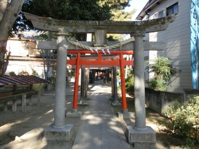稲荷神社 鳥居