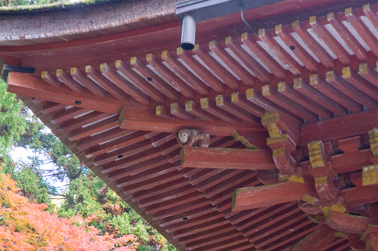 日吉大社 楼門の猿の彫刻
