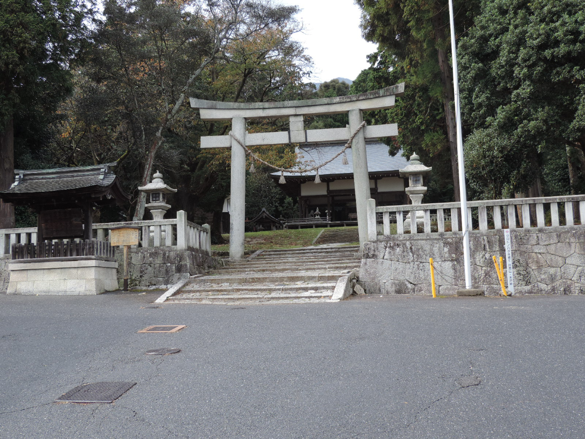 鳥居