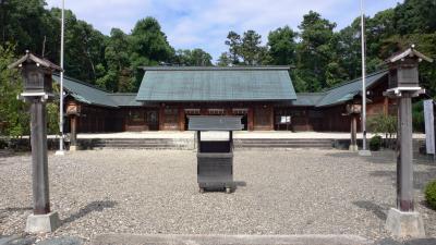 滋賀県護国神社 拝殿
