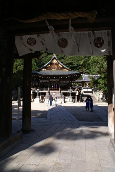 日牟禮八幡宮 拝殿