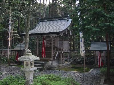 思子淵神社 本殿