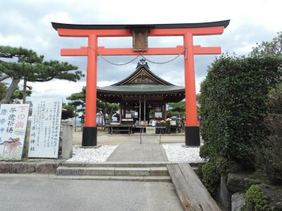 唐崎神社 鳥居と拝殿