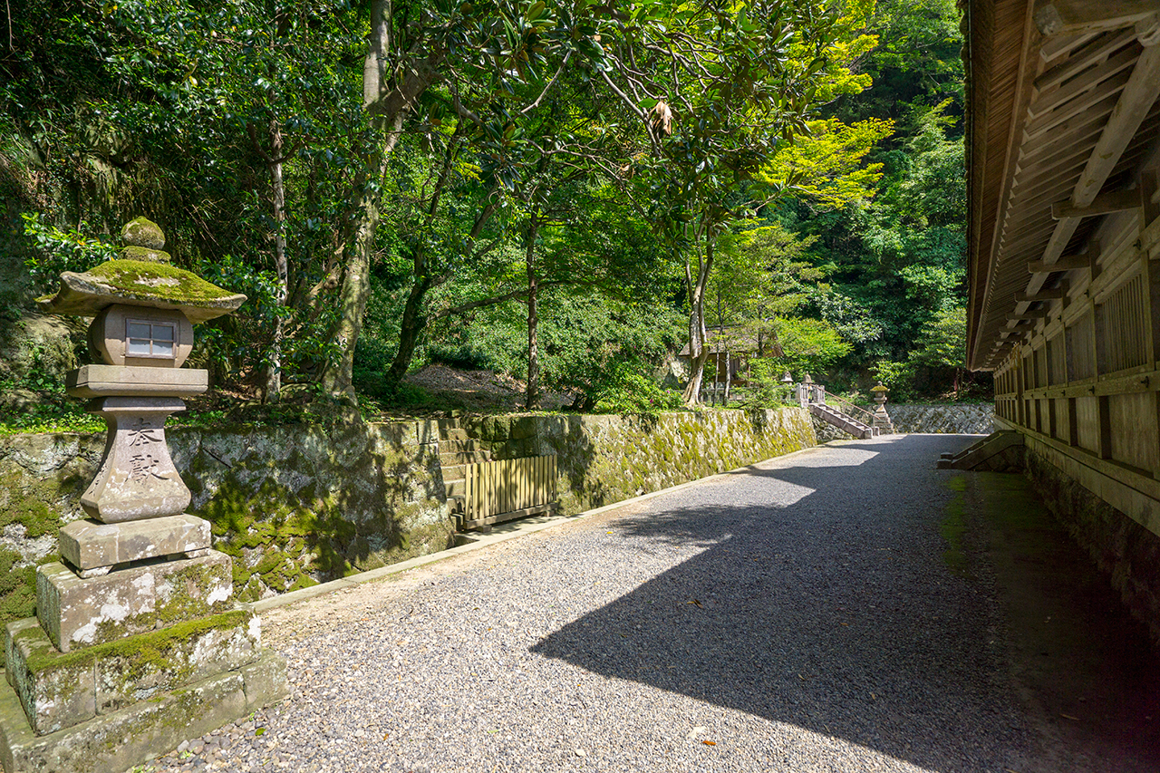 美保神社 本殿の裏側