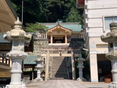 山辺神宮 鳥居と拝殿