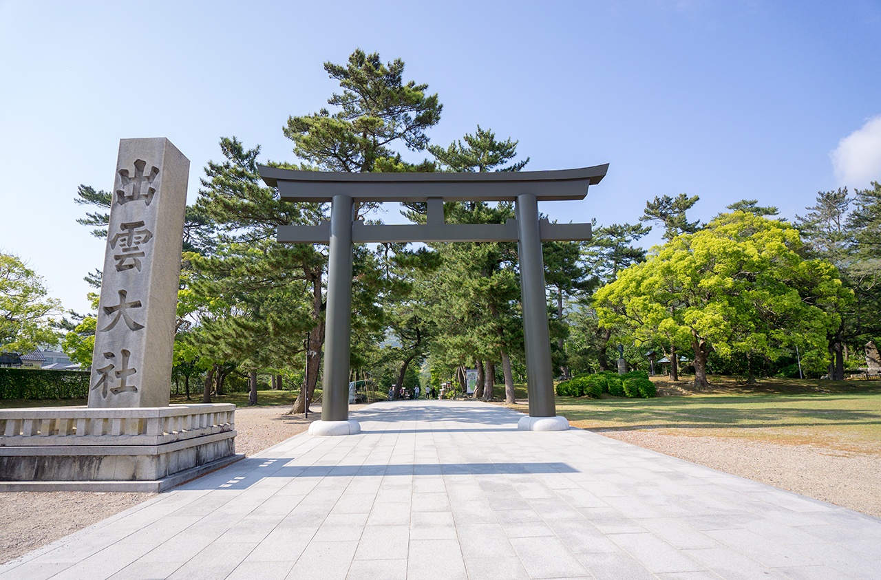 二の鳥居（勢溜の大鳥居）