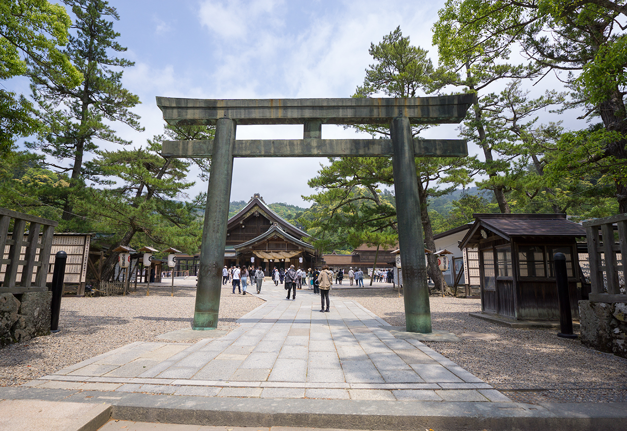 四の鳥居