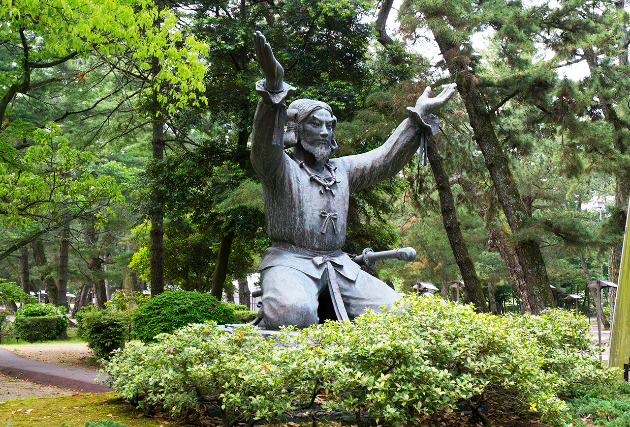参拝ルート ムスビの神像