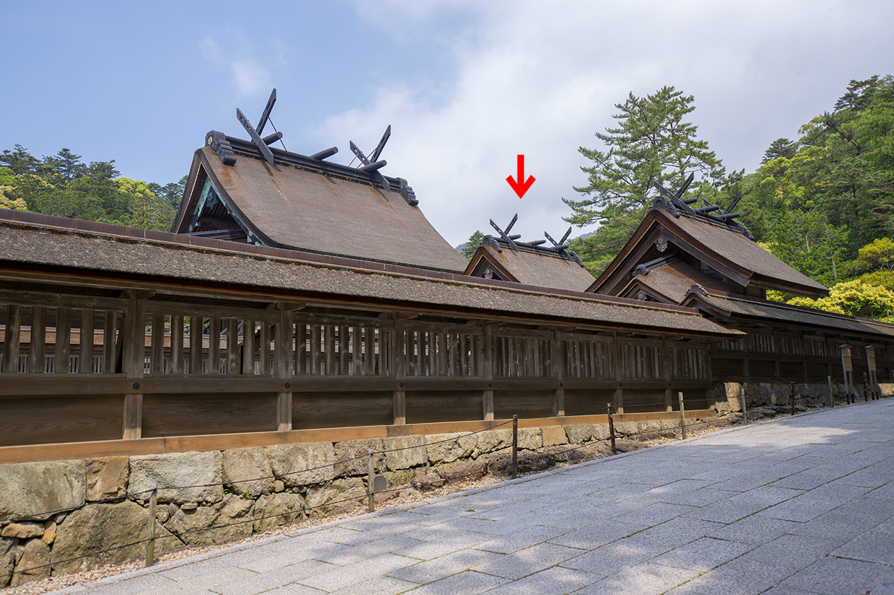 天前社と御向社 前方から　