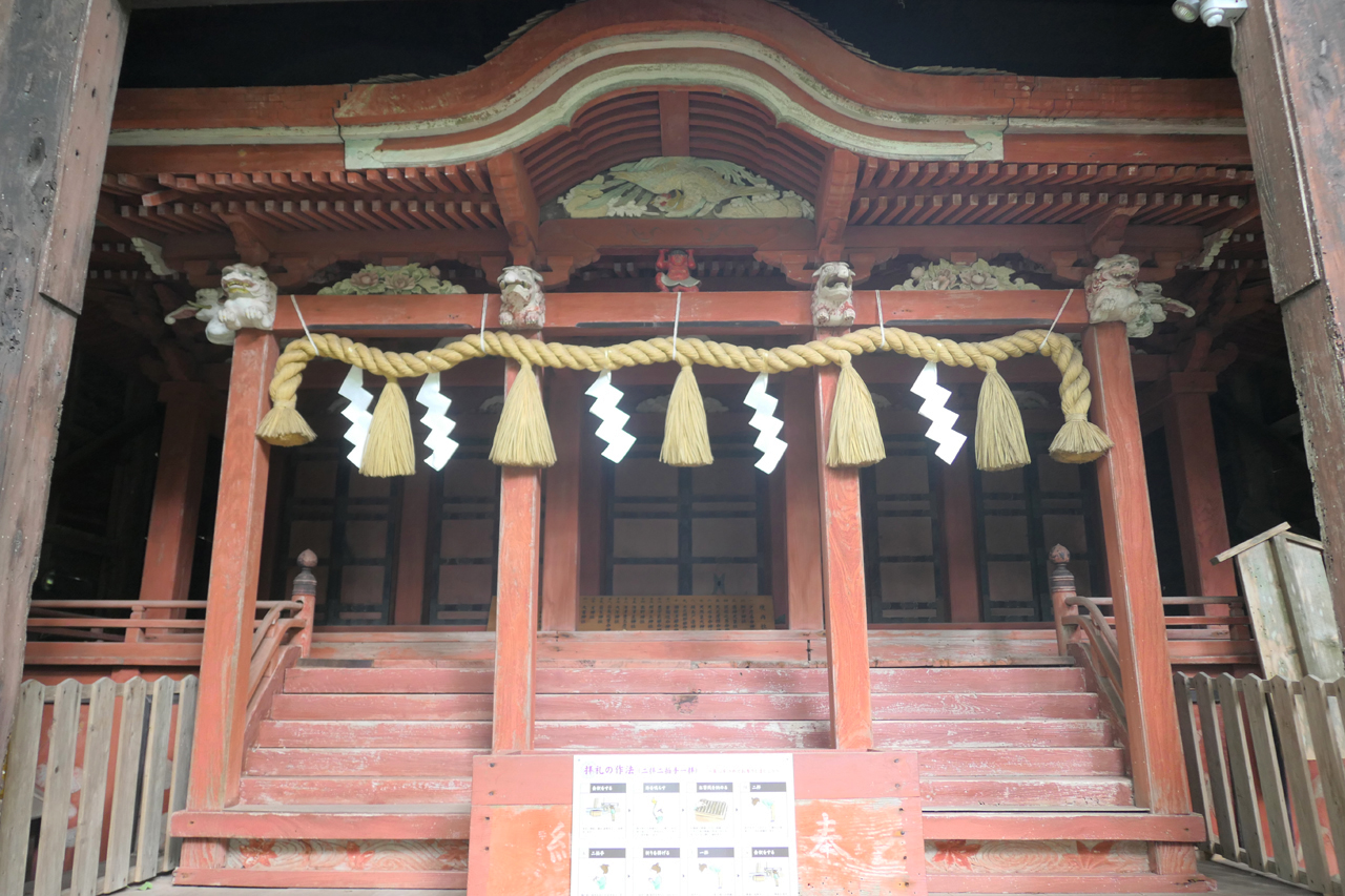 二十六社神社 社殿