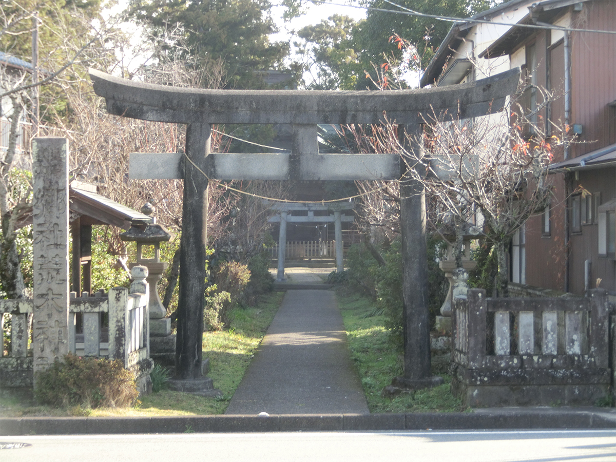 鳥居