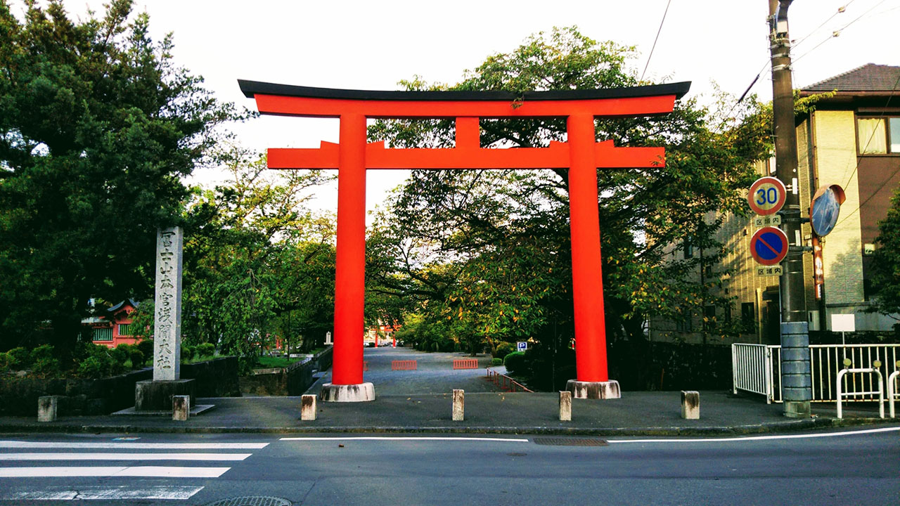 西の鳥居