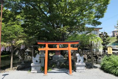 富士山本宮浅間大社 厳島神社 鳥居と社殿