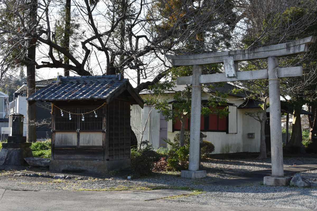 鳥居