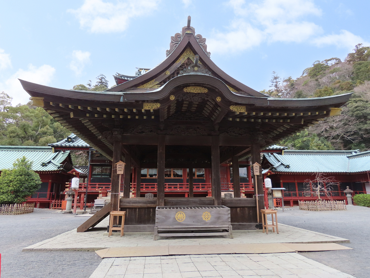 神部神社・浅間神社 舞殿