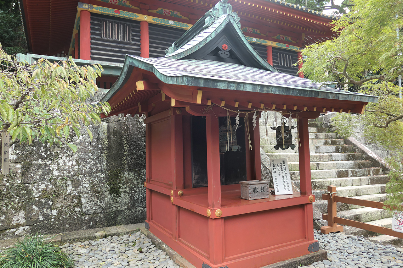 竈神社